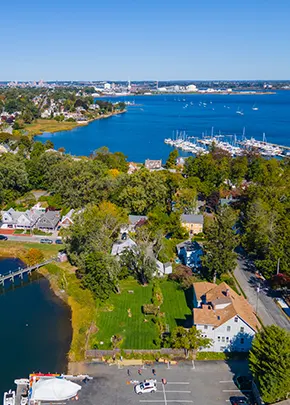 Discover the USA through authentic local experiences